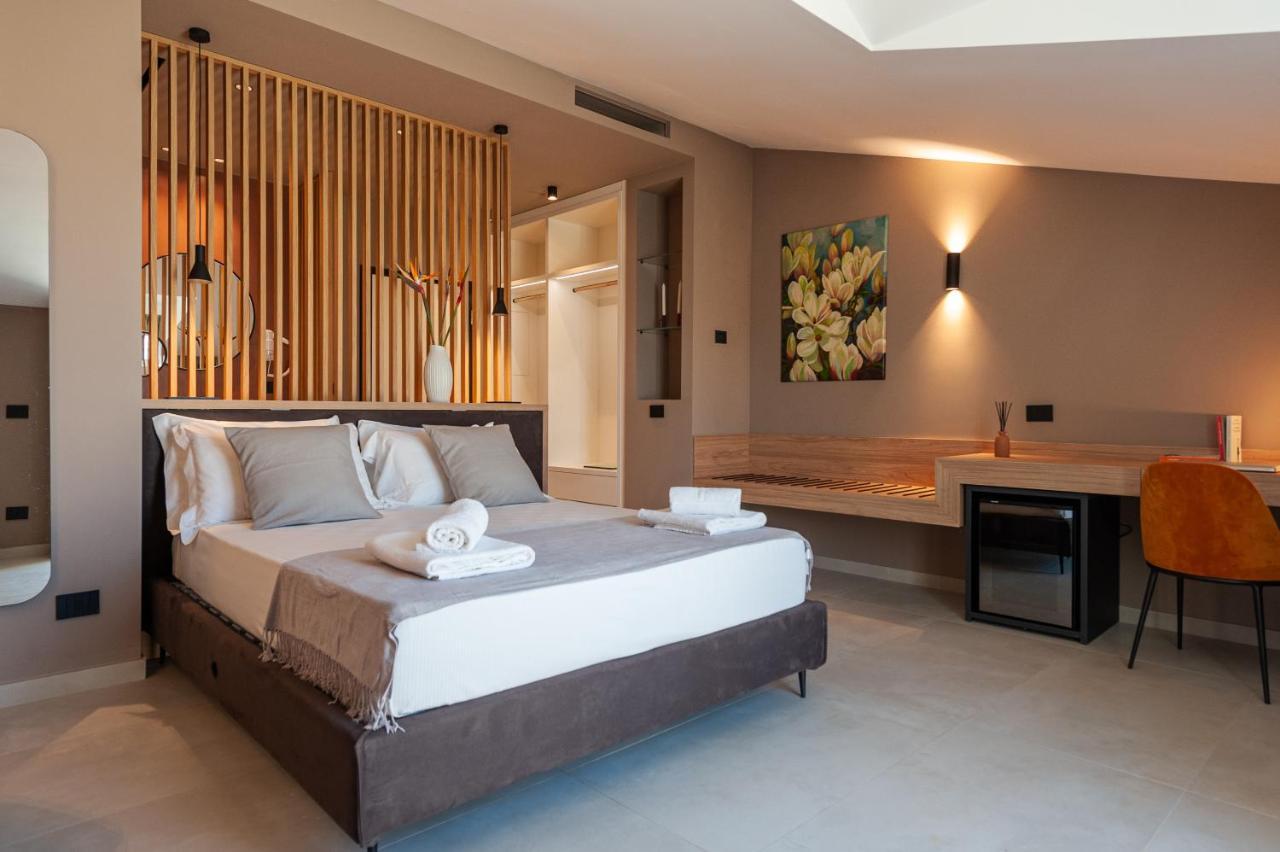 Limen Wellness Hotel & Spa Campofelice Di Roccella Esterno foto